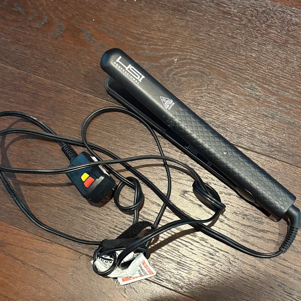 HSI Professional Hair Straightener in Black 1”